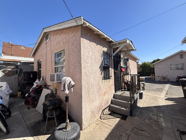 More Photos Of 4106 S San Pedro St, Los Angeles Apartments For Sale