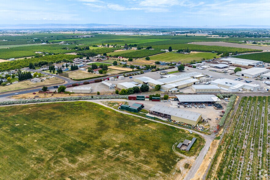 More Photos Of 2933 French Camp, Manteca Land For Lease