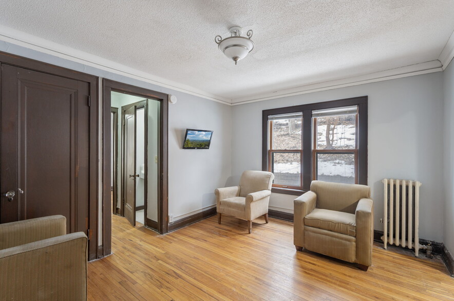 More Photos Of 487 Grand Ave, Saint Paul Apartments For Sale