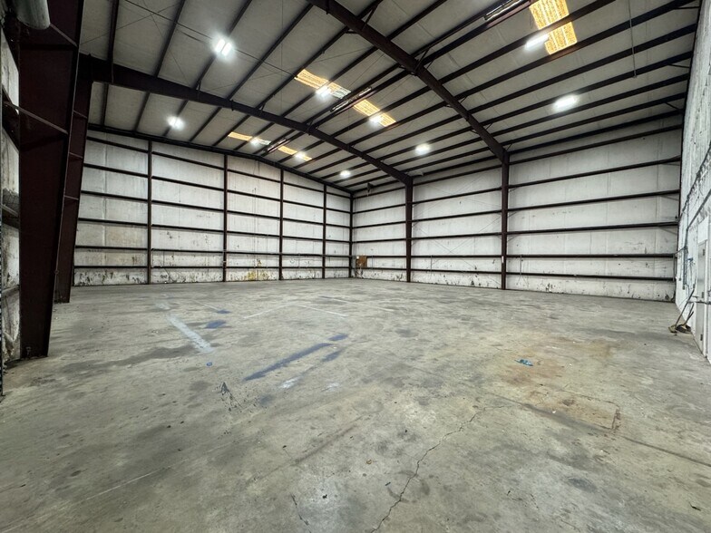 More Photos Of 5510 Fm 1488 Rd, Magnolia Industrial For Sale