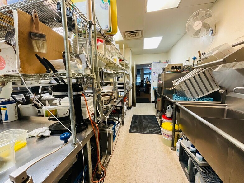 More Photos Of 439 Pittsfield Rd, Lenox Freestanding For Sale