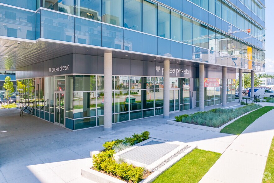 More Photos Of 20020B 84 Av, Langley Medical For Lease