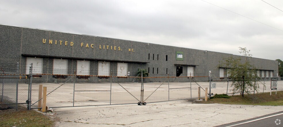 More Photos Of 1550 Ellis Rd N, Jacksonville Warehouse For Lease