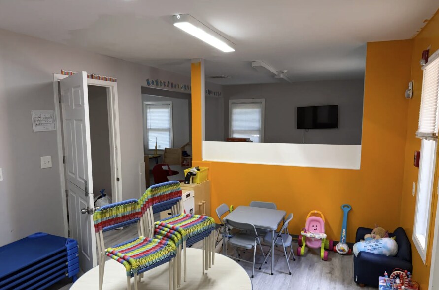 More Photos Of 2561 Jerome Rd, Atlanta Daycare Center For Sale