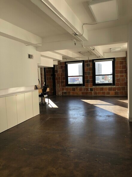 More Photos Of 168 SE 1st St, Miami Loft Creative Space For Sale