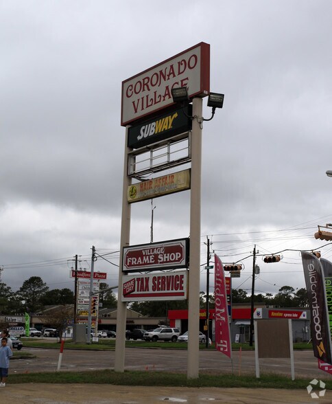 More Photos Of 12611 Woodforest Blvd, Houston Unknown For Lease