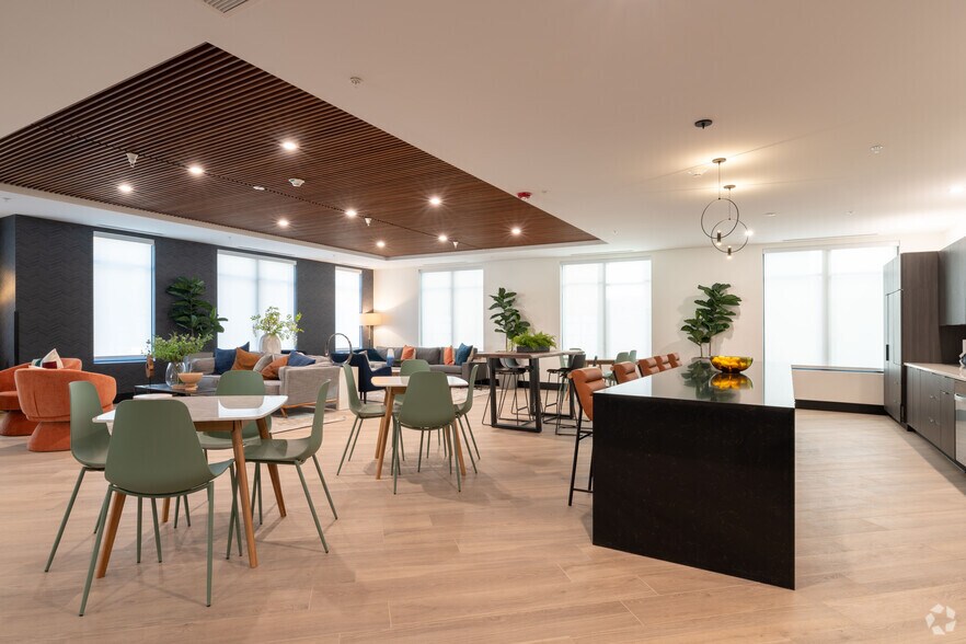 More Photos Of 1100 Michigan Ave, Buffalo Apartments For Lease