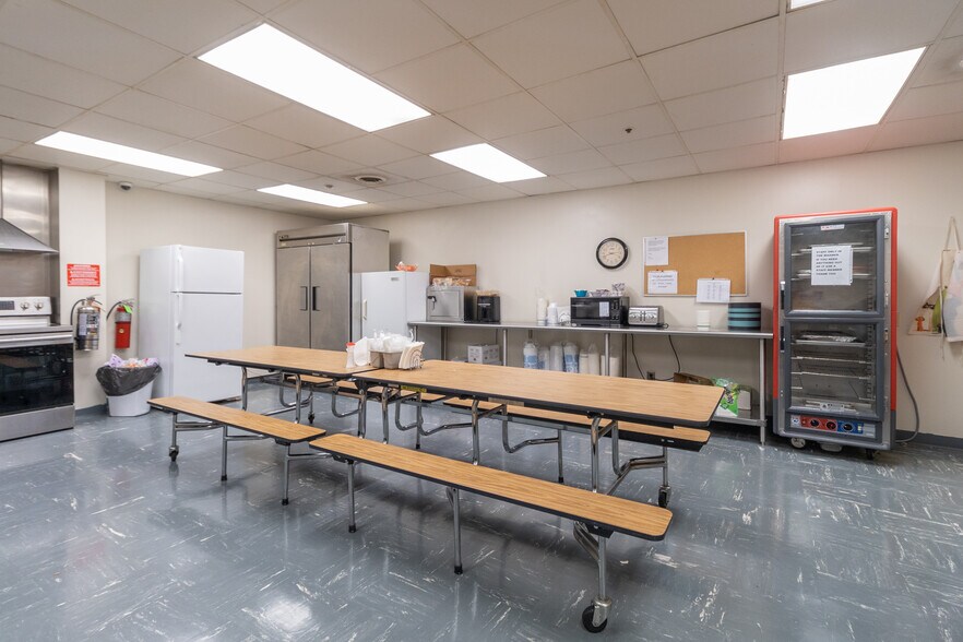 More Photos Of 385 Good Hope Pike, Clarksburg Healthcare For Sale