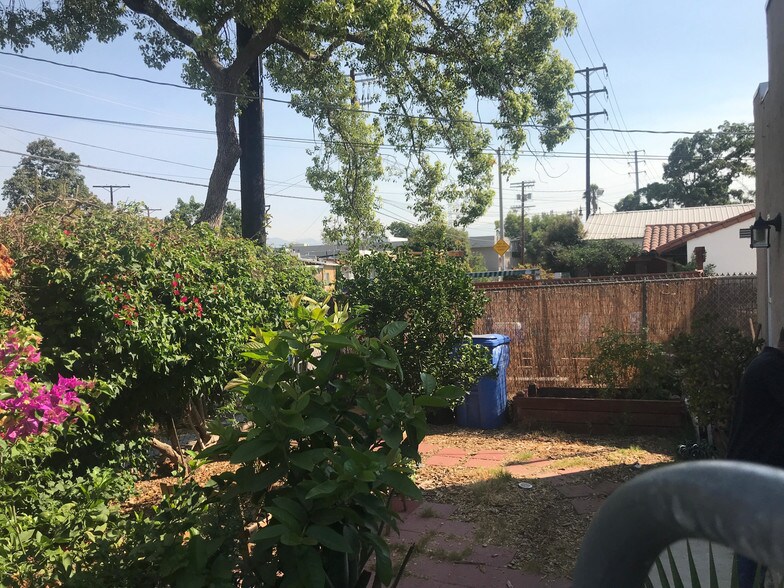 More Photos Of 2800 Newell St, Los Angeles Industrial For Lease