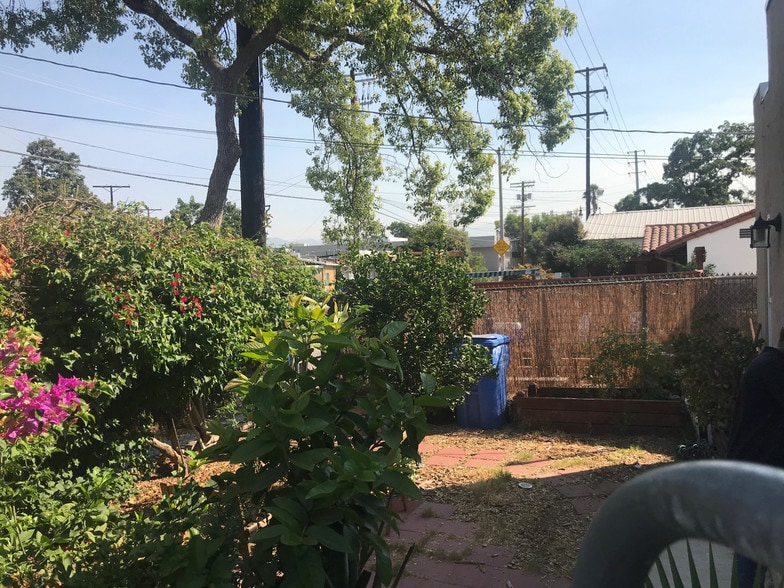 More Photos Of 2800 Newell St, Los Angeles Industrial For Lease