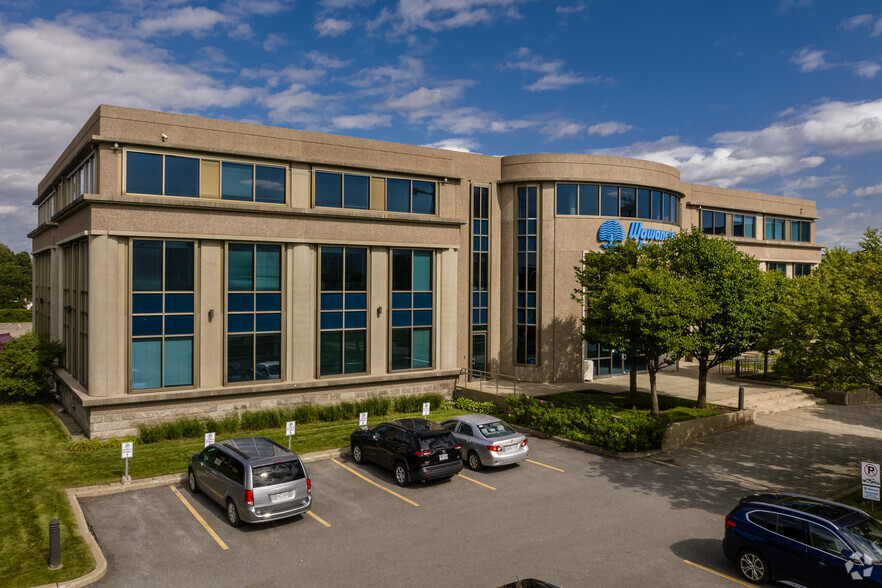 Primary Photo Of 8585 Décarie, Mt Royal Office For Lease