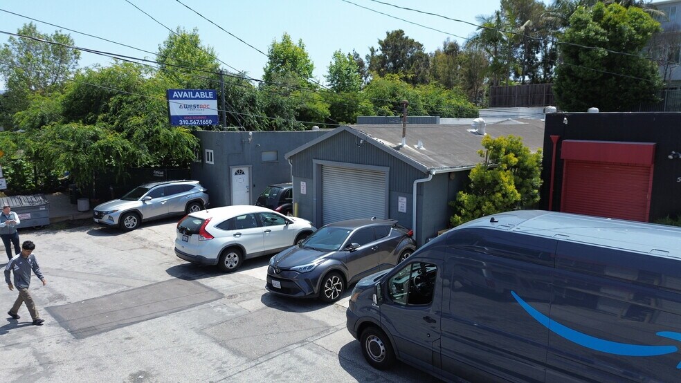More Photos Of 511 Cypress Ave, Hermosa Beach Warehouse For Lease