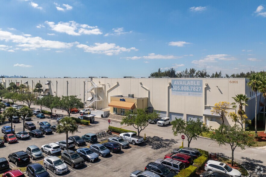 Primary Photo Of 6301 E 10th Ave, Hialeah Warehouse For Lease