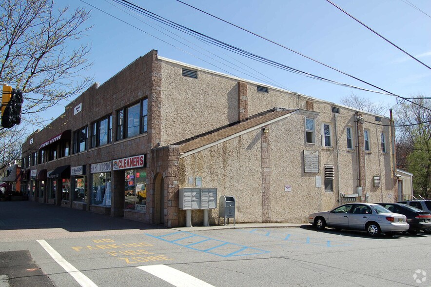 More Photos Of 5 W Main St, Denville Storefront Retail Office For Lease