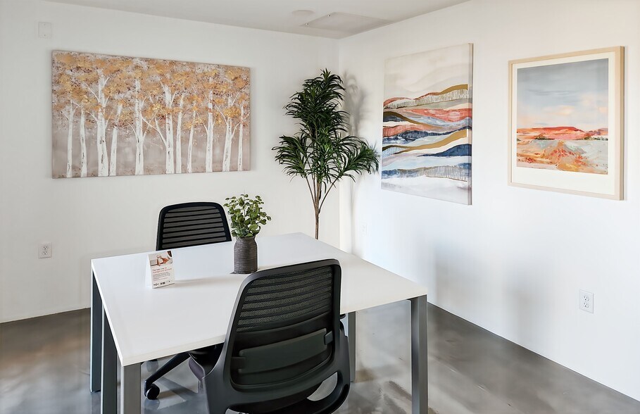 More Photos Of 2563 Development Dr, Green Bay Coworking Space