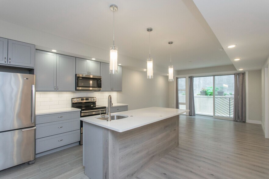 More Photos Of 1533 Parrish St, Philadelphia Apartments For Sale