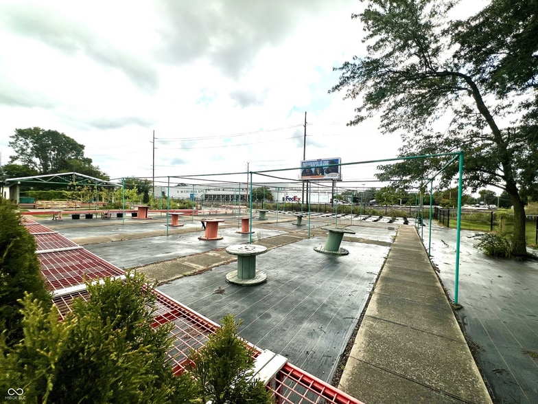 More Photos Of 8005 E 30th St, Indianapolis Garden Center For Sale