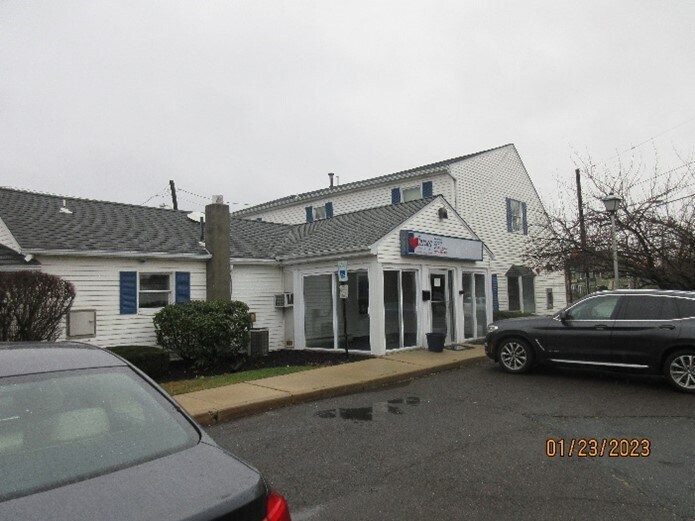 More Photos Of 2712 Nottingham, Trenton Office For Lease