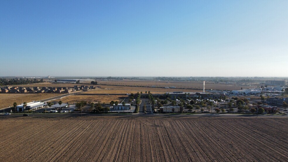 More Photos Of 0 Genoa Lake Way, Chowchilla Land For Sale