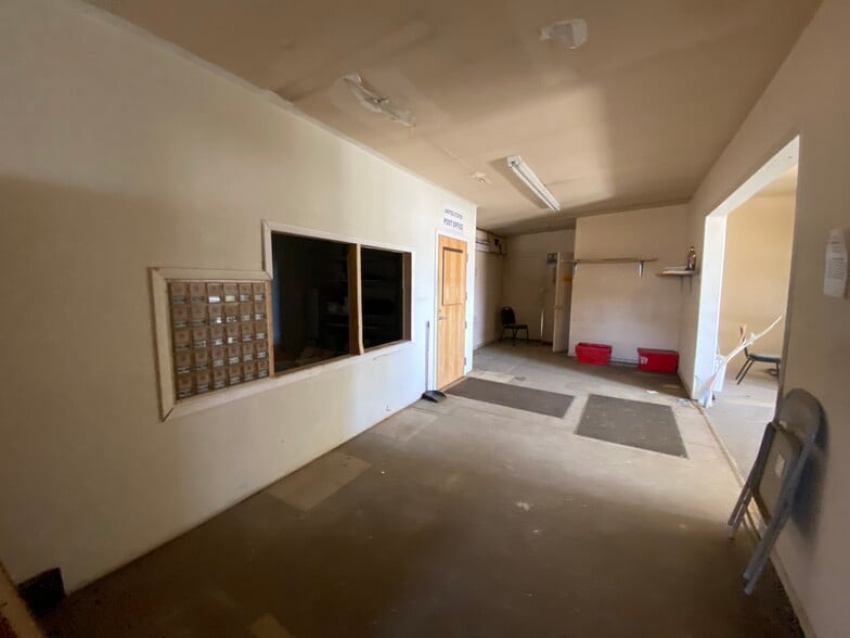 More Photos Of 25 Fremont St, Lysite General Retail For Sale