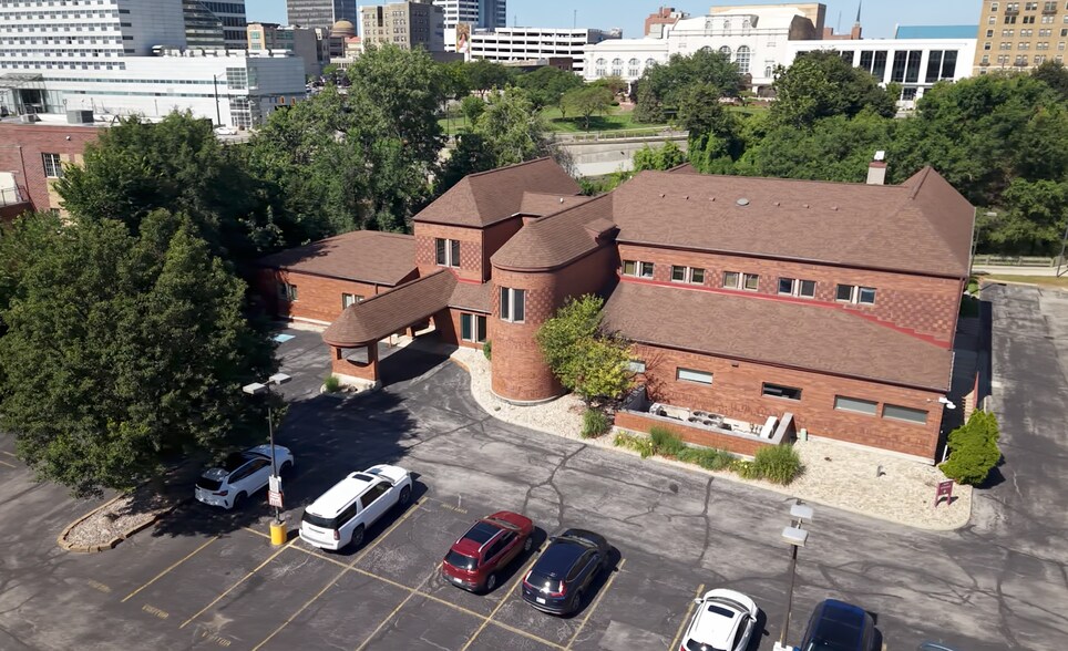 Primary Photo Of 212 E La Salle Ave, South Bend Office For Sale