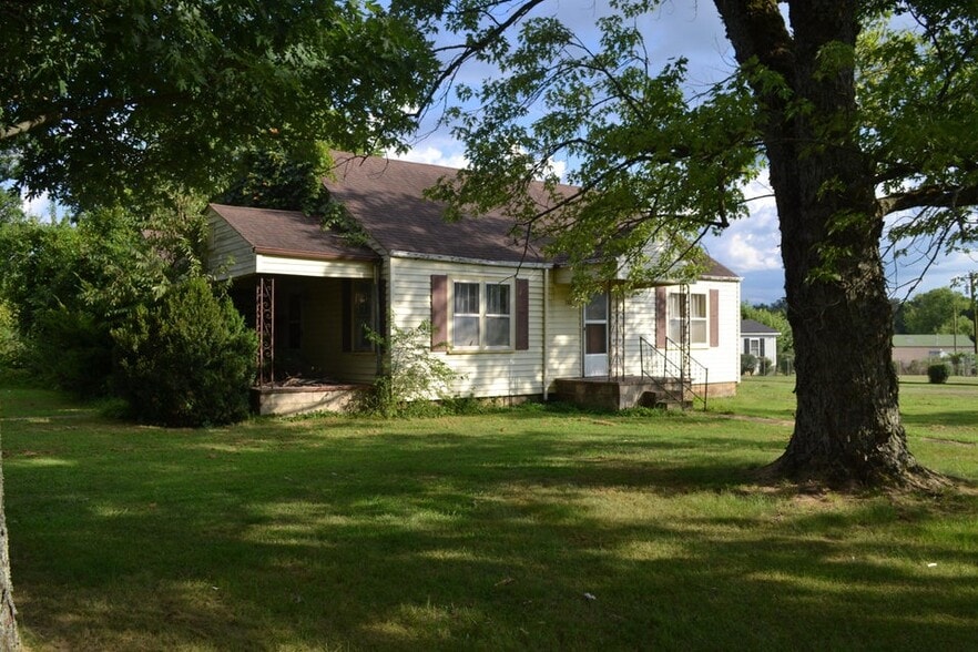 More Photos Of 1344 US 127 Byp, Pikeville Flex For Sale
