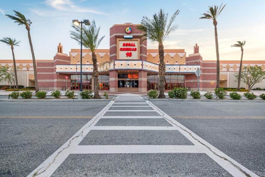 More Photos Of 72777 Dinah Shore Dr, Rancho Mirage Movie Theatre For Sale