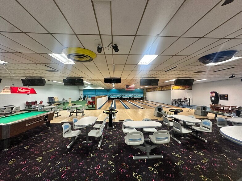 More Photos Of 918 Sage Ave, Kemmerer Sports And Entertainment For Sale