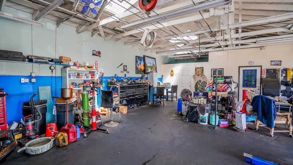 More Photos Of 17207 Clark Ave, Bellflower Auto Repair For Sale