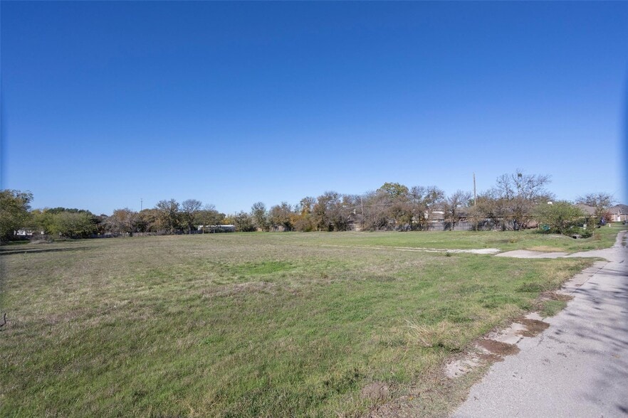 More Photos Of 145 Feed Lot Road, Aledo Land For Sale