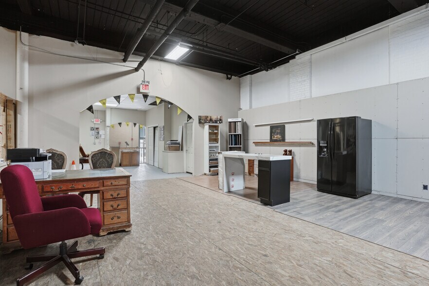 More Photos Of 770 Main St, West Warwick Warehouse For Sale