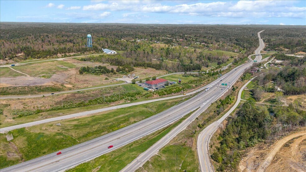 More Photos Of 182 Quillens Chapel Rd, Campton Hotel For Sale