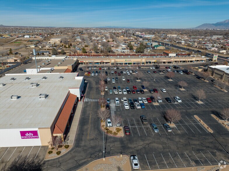 More Photos Of 3211-3231 Coors Blvd SW, Albuquerque Unknown For Lease