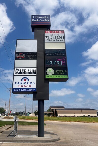 More Photos Of 2801-2821 W University Blvd, Durant General Retail For Lease