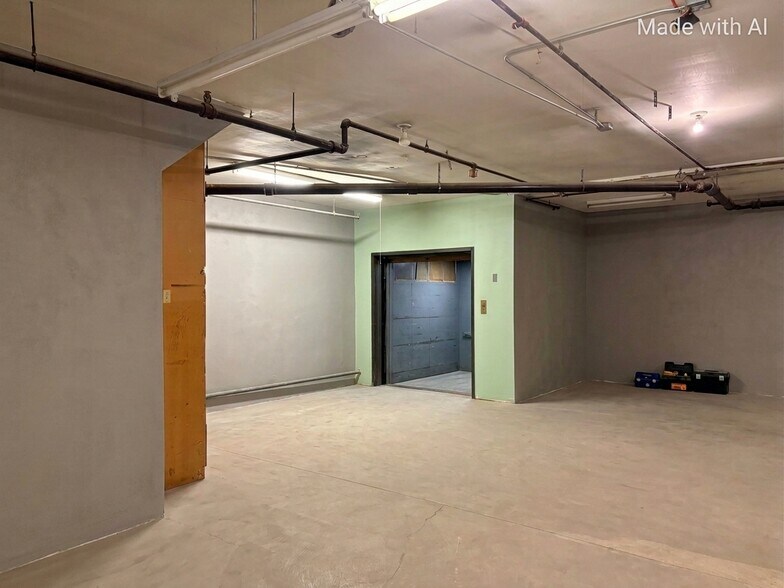 More Photos Of 202 Main Ave S, Twin Falls Coworking Space