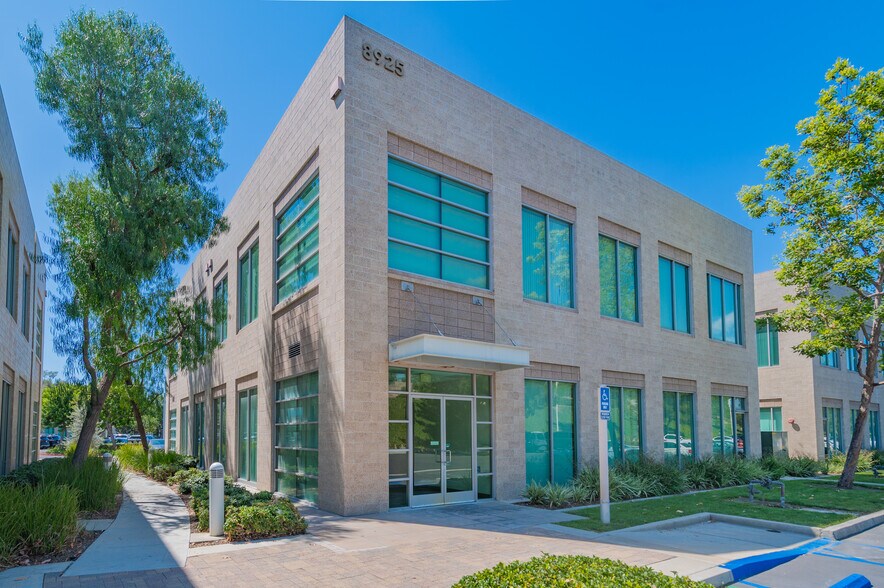 More Photos Of 8925 Research Dr, Irvine Office For Sale