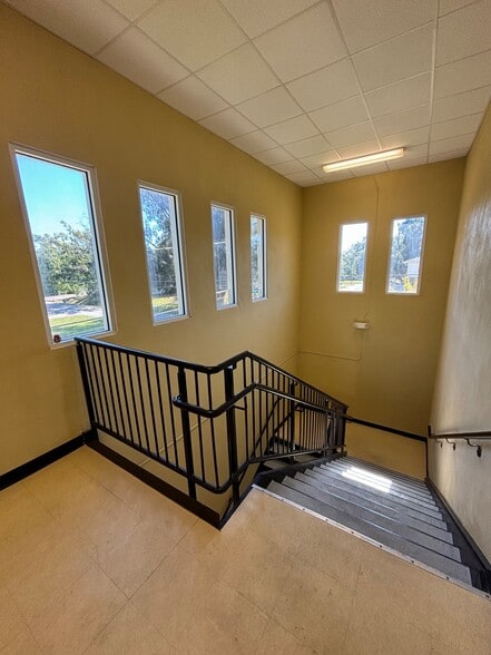 More Photos Of 2701 W St Isabel St, Tampa Medical For Sale