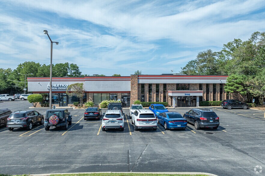 More Photos Of 7110-7130 W 127th St, Palos Heights Medical For Lease