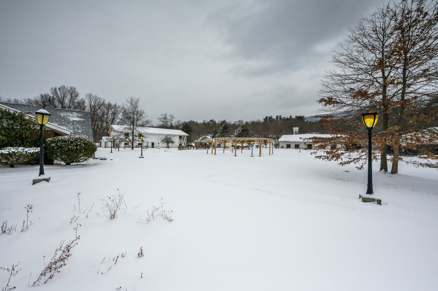 More Photos Of 4858 Route 32, Catskill Hotel For Lease