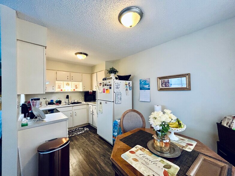 More Photos Of 207 S 5th St, Louisiana Multifamily For Sale