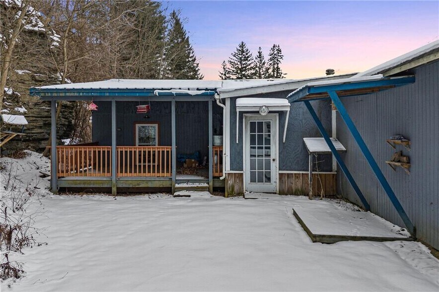 More Photos Of 1016 State Route 13, Cortland Flex For Sale