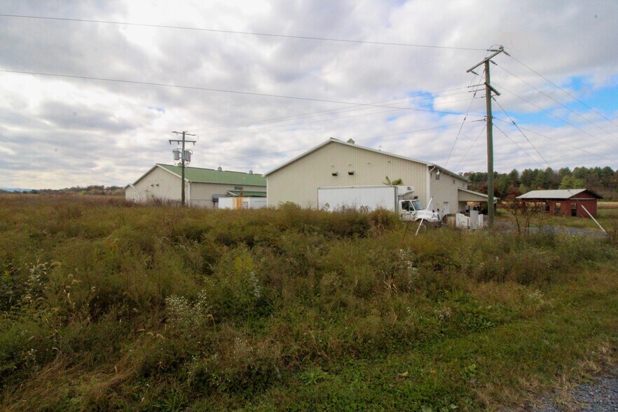 More Photos Of 16094 Evergreen Valley Rd, Timberville Specialty For Lease