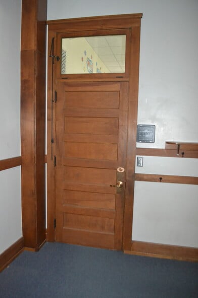 More Photos Of 500 N 4th Ave, Wausau Specialty For Sale