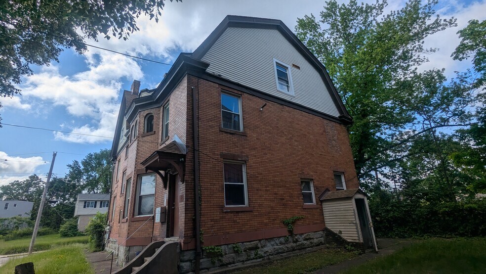 More Photos Of 315 Lowell St, Pittsburgh Apartments For Sale