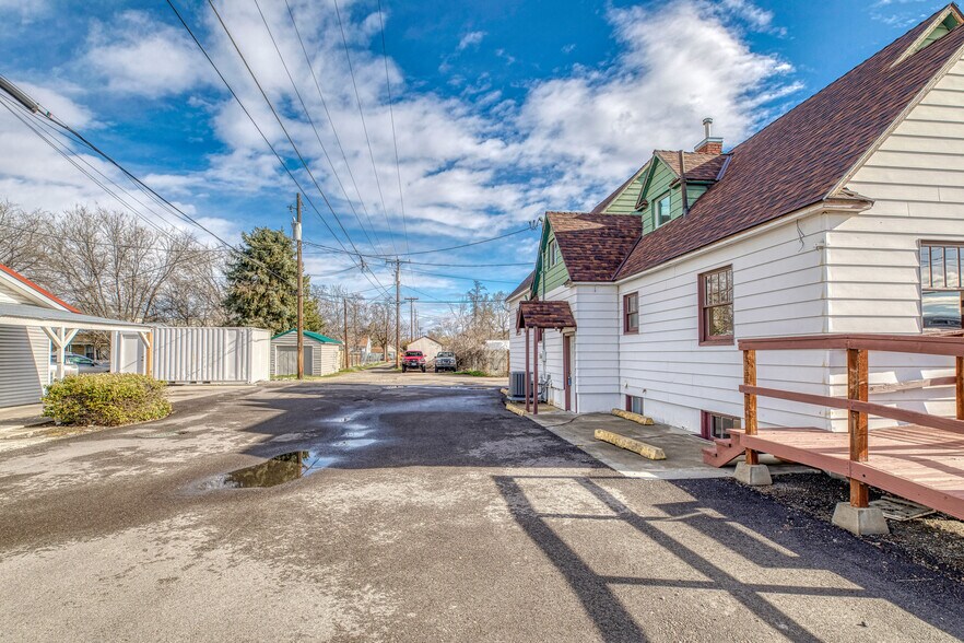 More Photos Of 235 W Idaho Ave, Ontario Office Residential For Sale