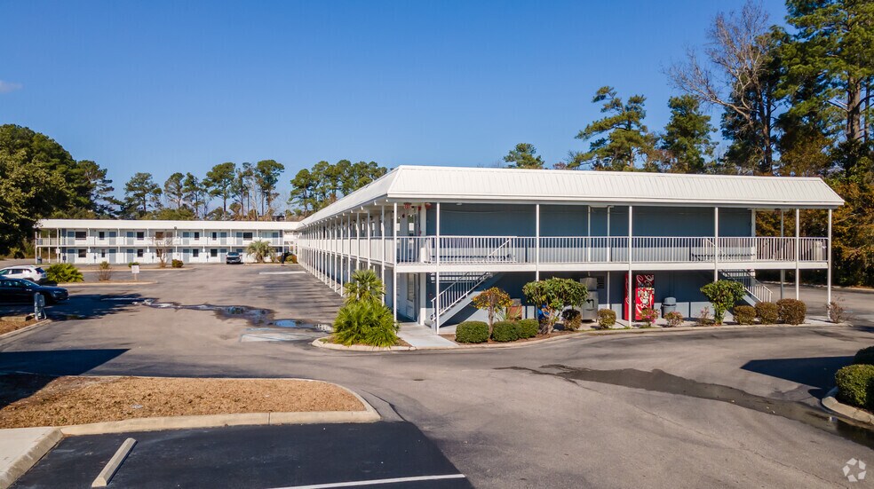 More Photos Of 5025 Market St, Wilmington Hotel For Sale