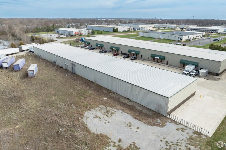 More Photos Of 6032 Highview Dr, Fort Wayne Light Manufacturing For Lease