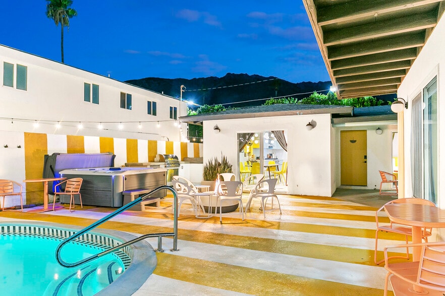 More Photos Of 1339 N Indian Canyon Dr, Palm Springs Hotel For Sale