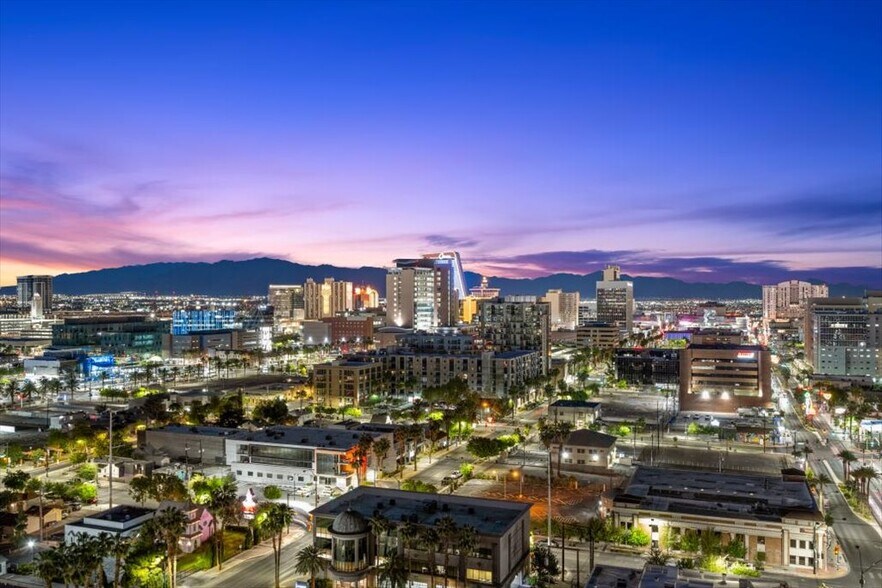 More Photos Of 900 S Las Vegas Blvd, Las Vegas Apartments For Sale