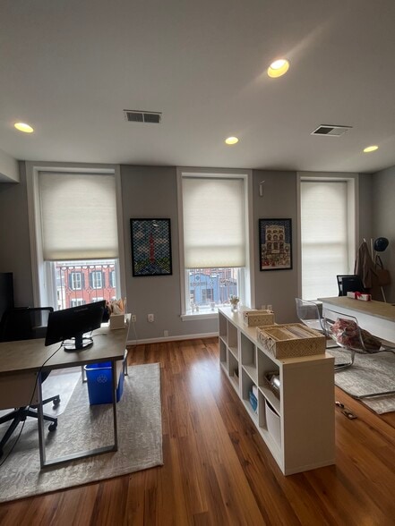 More Photos Of 3107-3109 M St NW, Washington Storefront Retail Office For Lease